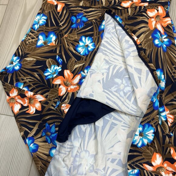 Lands' End 6L 6 Long Tummy Control Surplice Faux-Wrap One-Piece Swim Dress - Picture 8 of 10